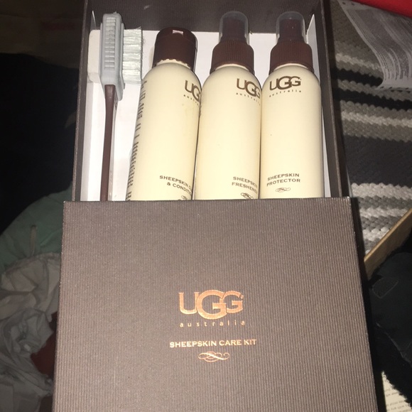 UGG boots - Picture 4 of 4